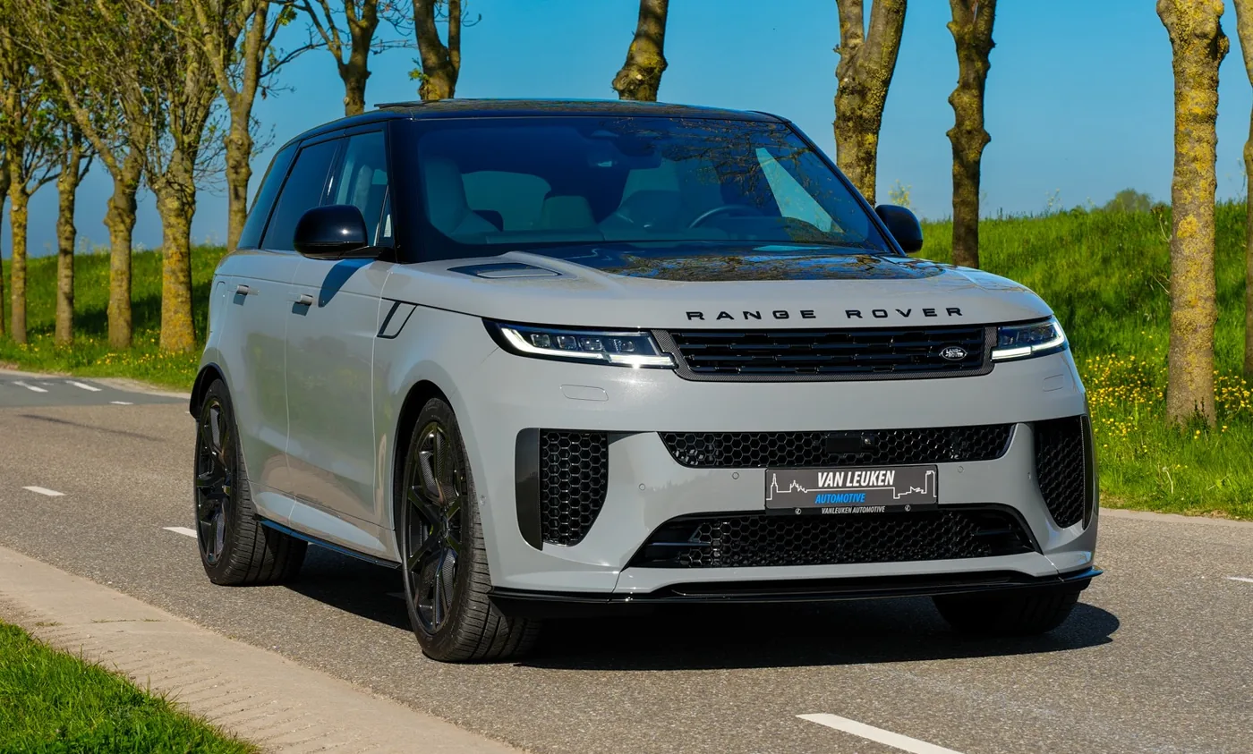 Range Rover Sport SV Carbon Edition
